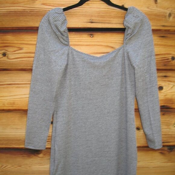 NWT Gray Body Con Dress - Picture 9 of 12
